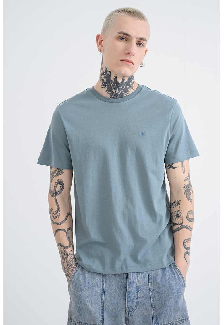 Tricou regular fit cu decolteu la baza gatului