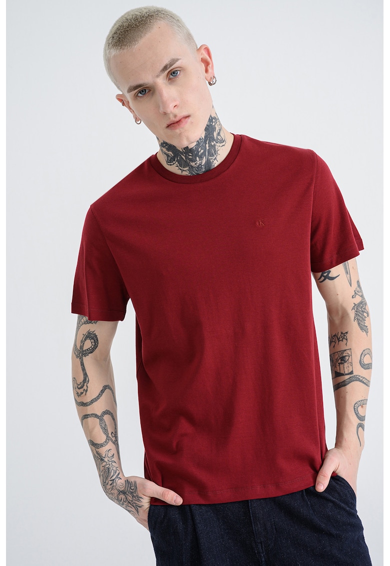 Tricou regular fit cu decolteu la baza gatului