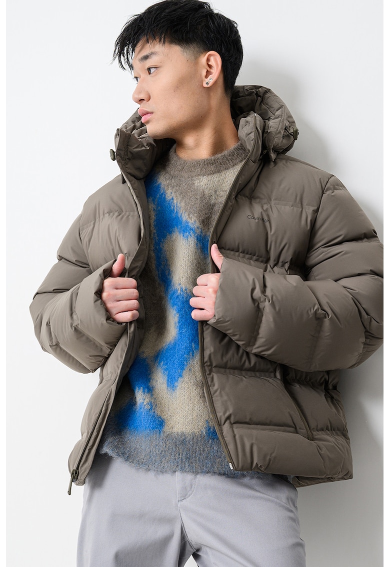 Geaca cu umplutura de puf