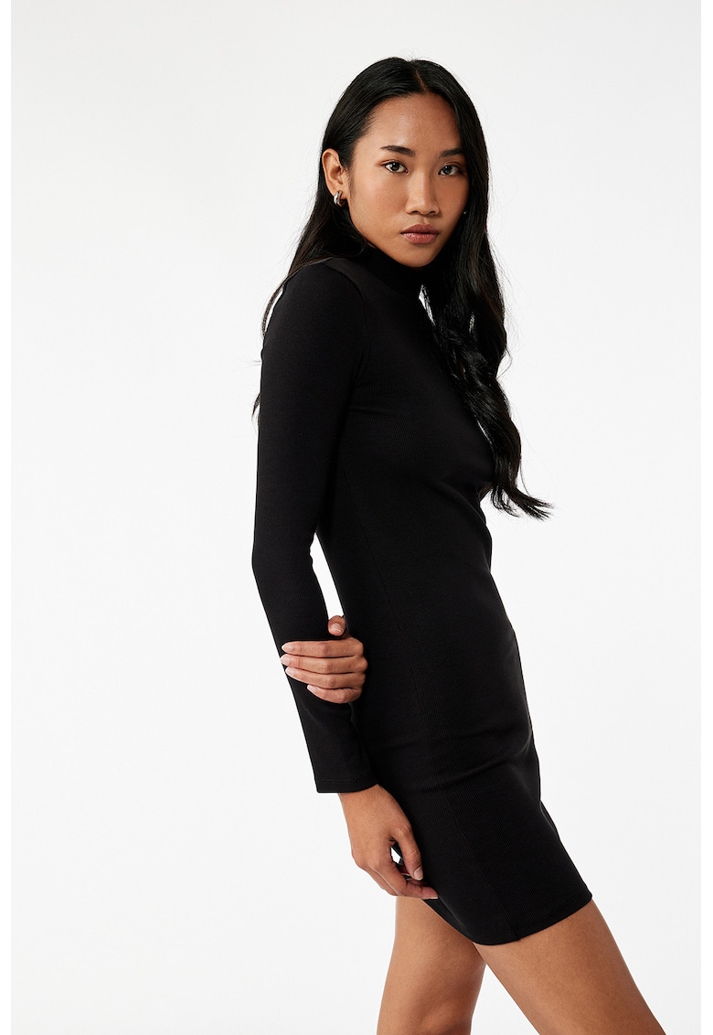 Rochie bodycon cu guler scurt - Negru