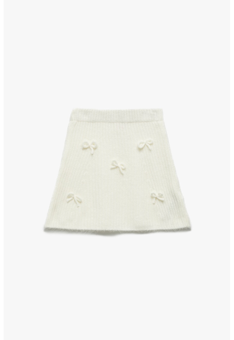 Fusta tricotata cu funde