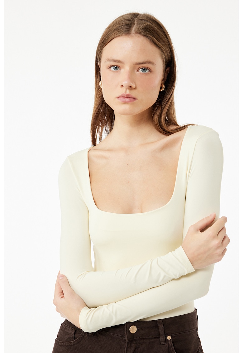 Bluza slim fit cu decolteu patrat