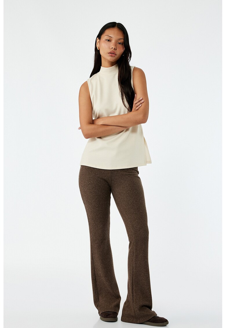 Pantaloni evazati cu talie inalta - Maro melange