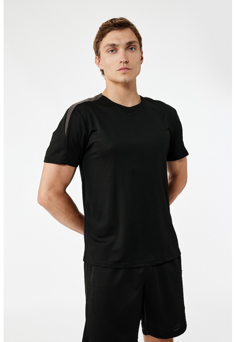Tricou regular-fit cu model uni - Negru