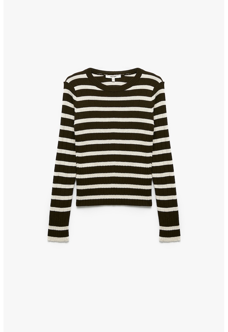 Pulover striat cu dungi