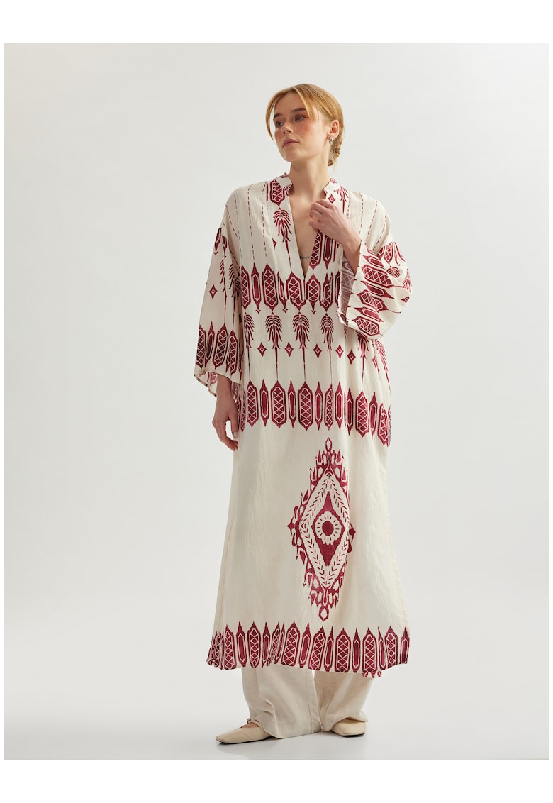Rochie lunga cu imprimeu etnic si maneci lungi
