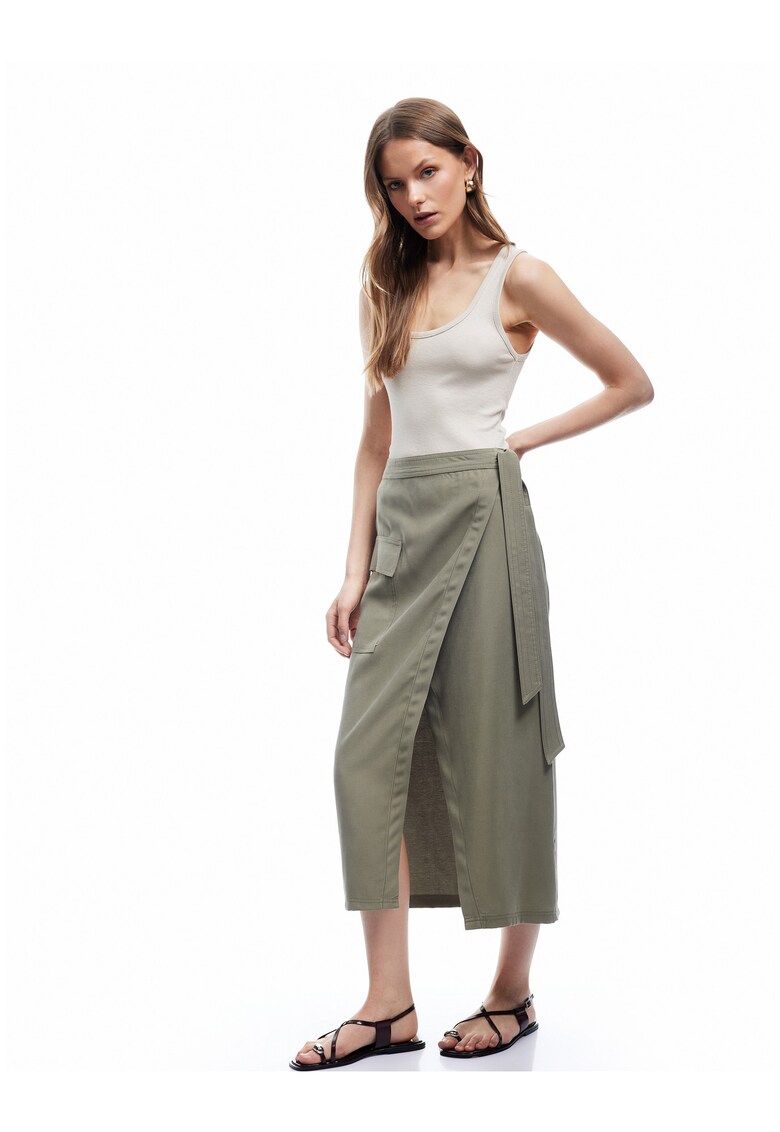 Fusta cargo cu croiala petrecuta