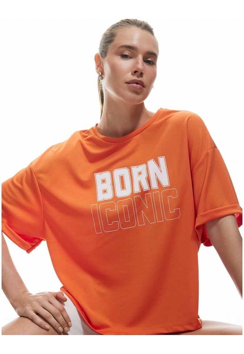 tricou lejer cu imprimeu