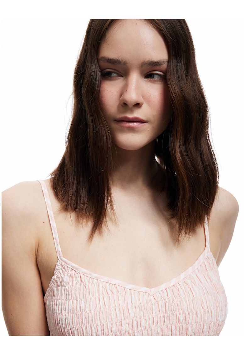 Top crop cu terminatie evazata