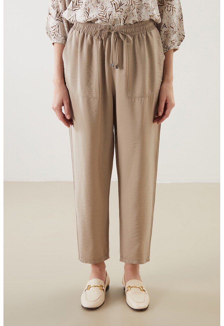 Pantaloni lejer cu snur de ajustare - Maro deschis