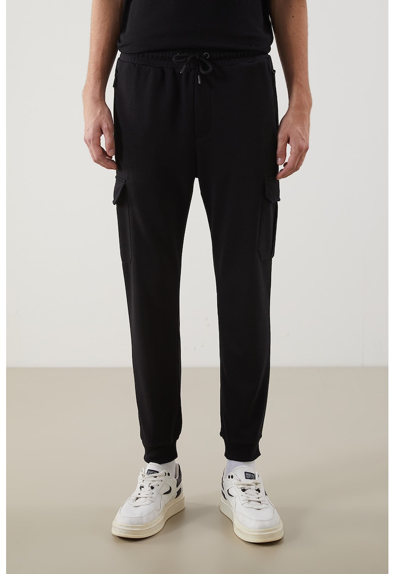 Pantaloni de trening cargo cu snur de ajustare