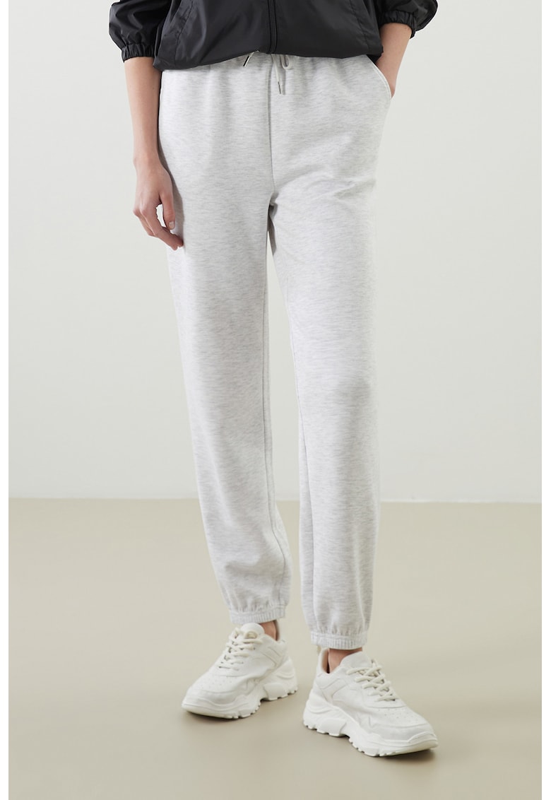 Pantaloni de trening cu buzunare laterale