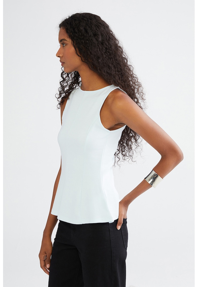 Bluza fara maneci cu terminatie cu volan