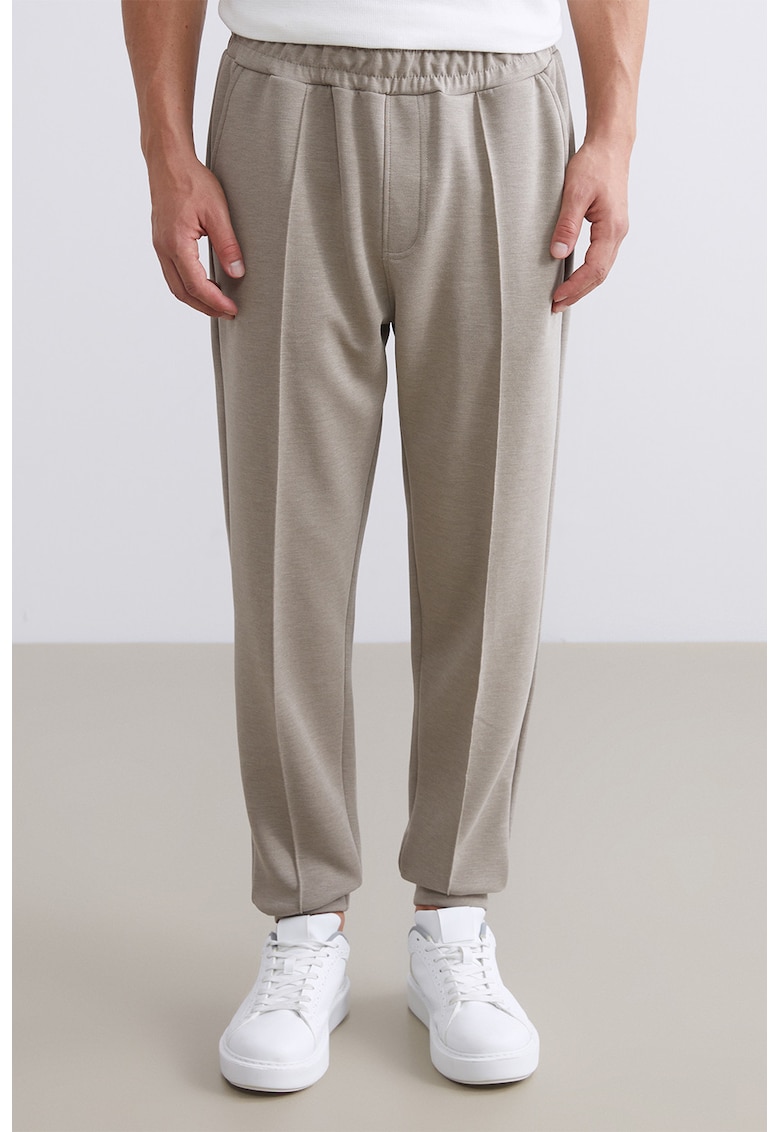 Pantaloni sport cu buzunare laterale