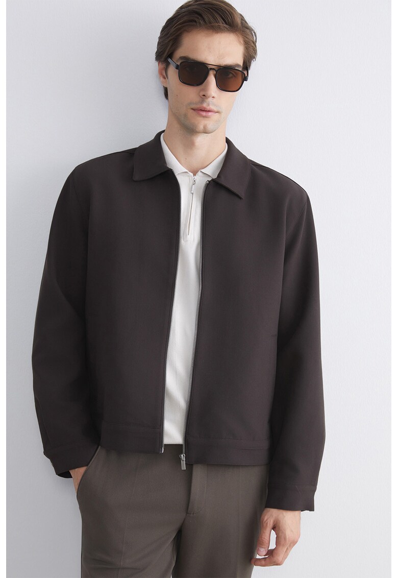 Jacheta-camasa cu fermoar si model uni