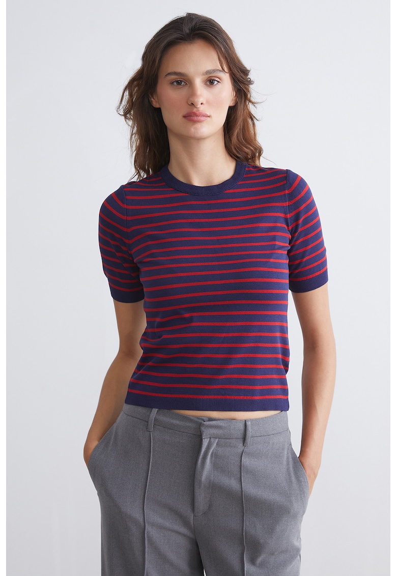 Pulover slim-fit cu dungi