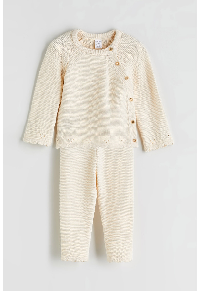 Set de pantaloni si bluza din tricot - 2 piese