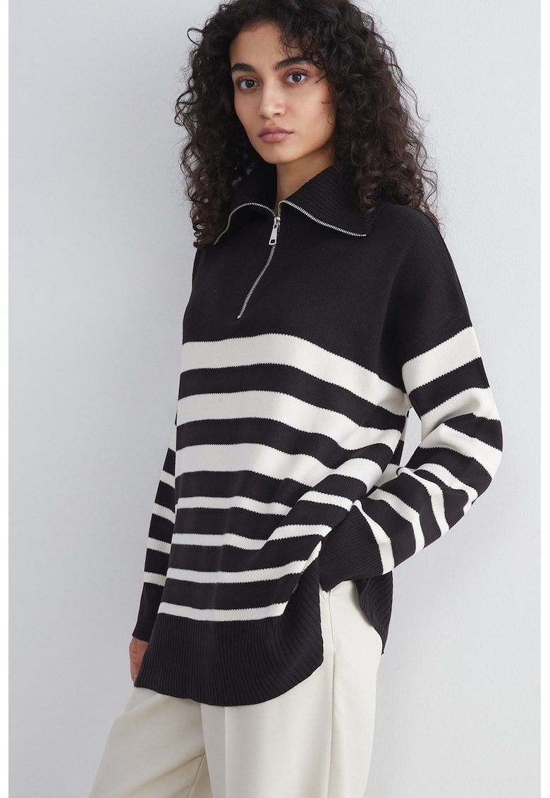Pulover lejer cu fenta cu fermoar