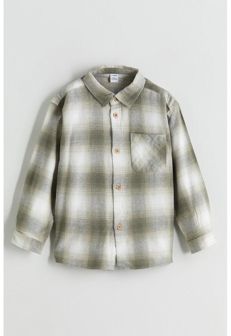 Camasa cu nasturi si buzunar pe piept