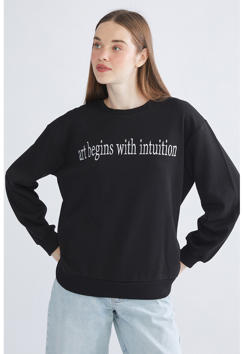 Bluza de trening supradimensionata brodata