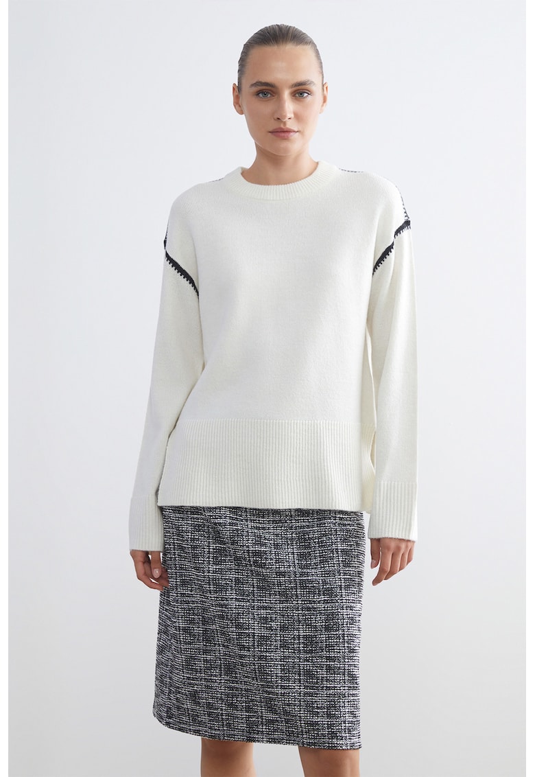 Pulover tricotat cu maneci cazute