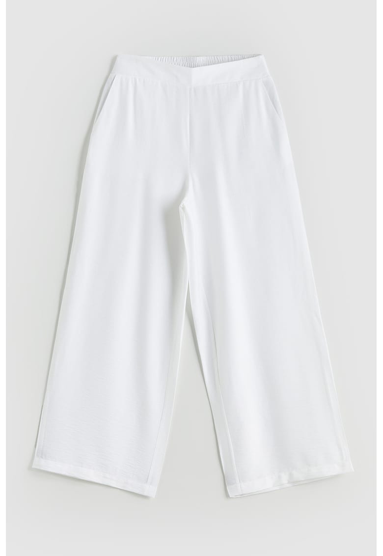 Pantaloni cu croiala ampla si talie elastica