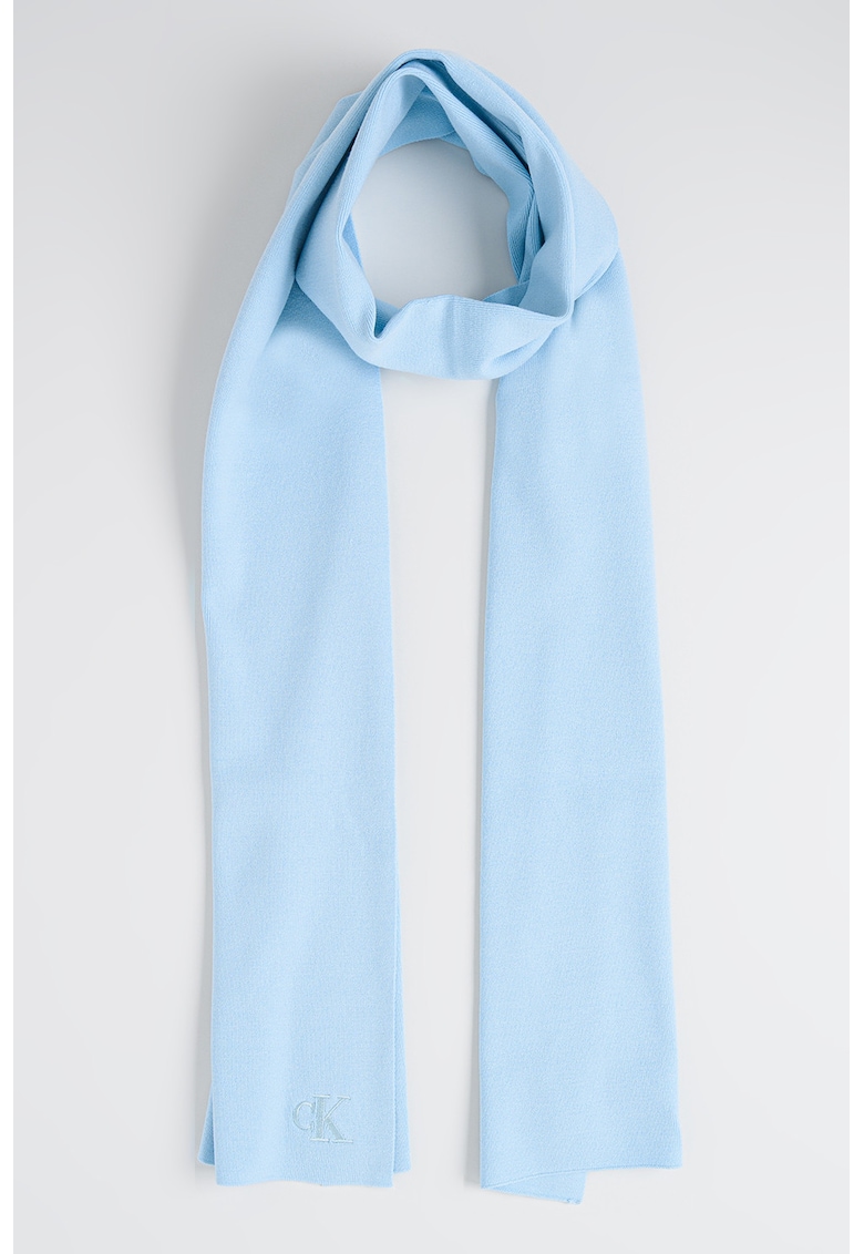 Fular tricotat fin cu model uni