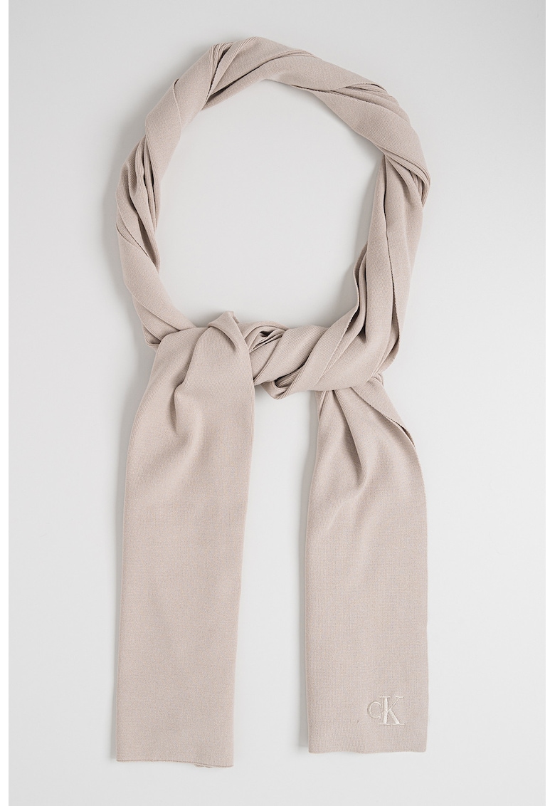 Fular tricotat fin cu model uni