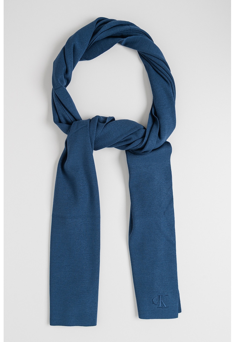 Fular tricotat fin cu model uni