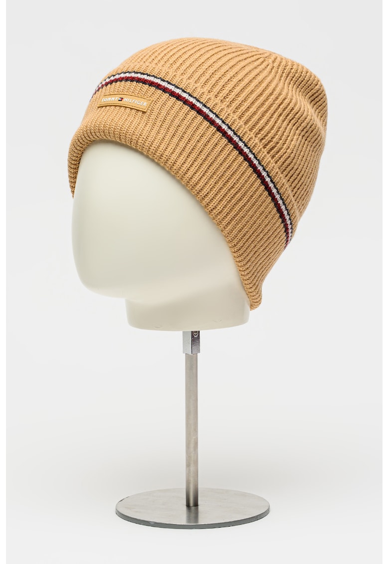 Caciula din amestec de lana cu aplicatie logo