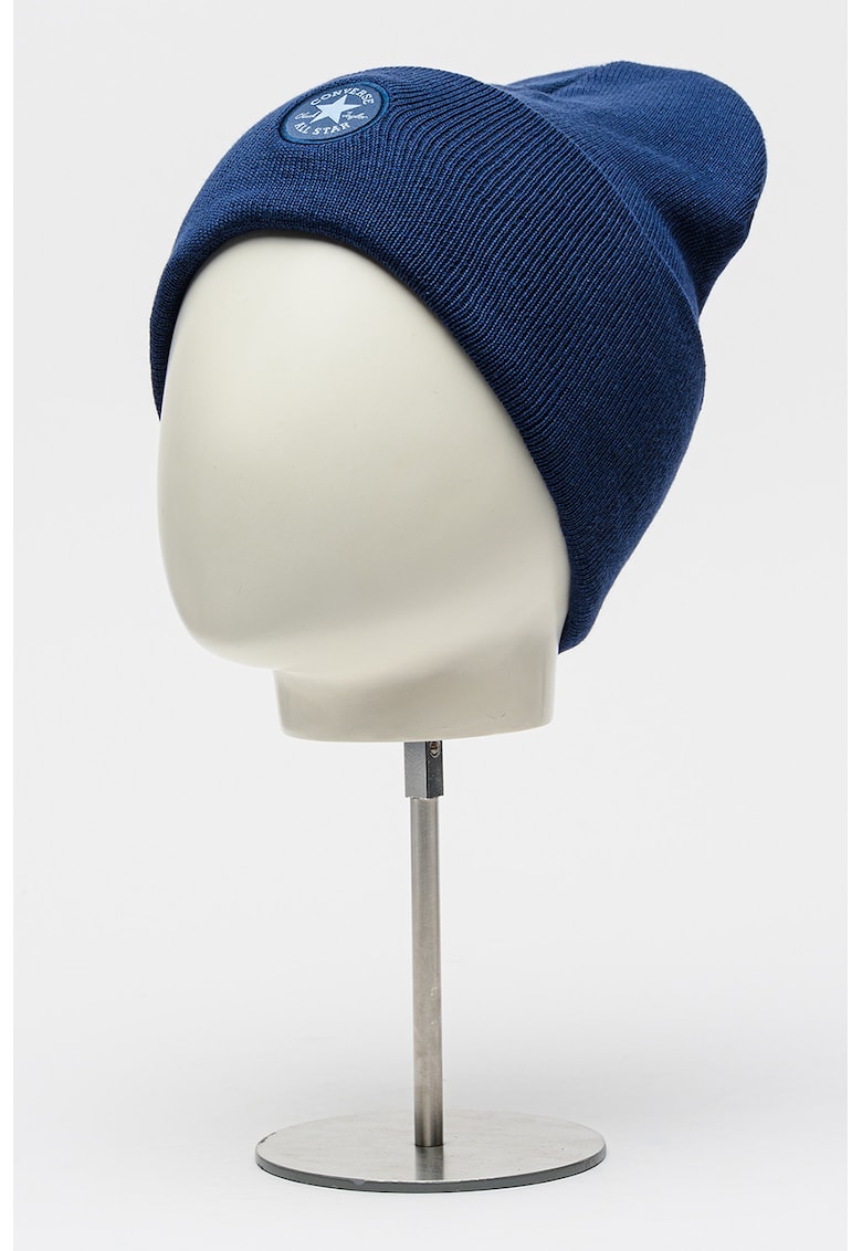 Caciula cu aplicatie logo