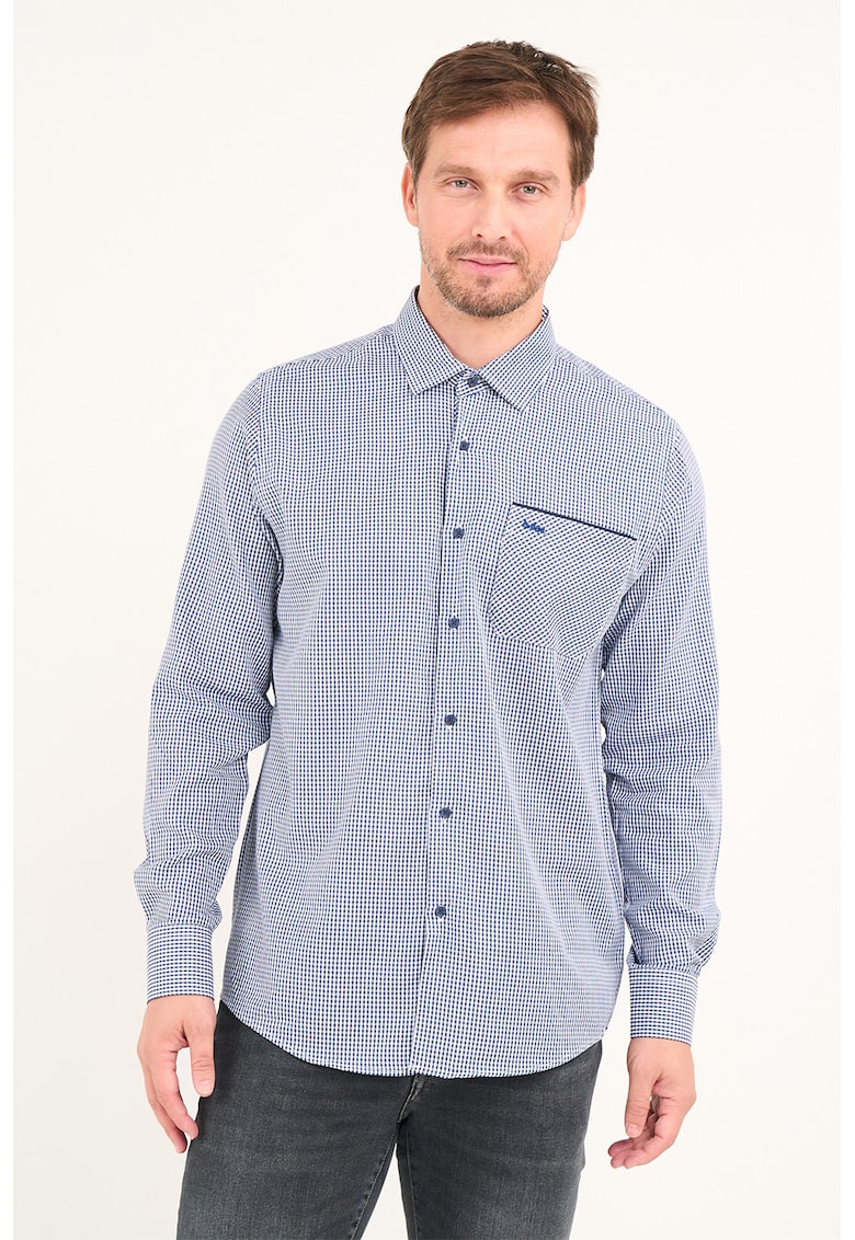 Camasa cu buzunar pe piept si model in carouri