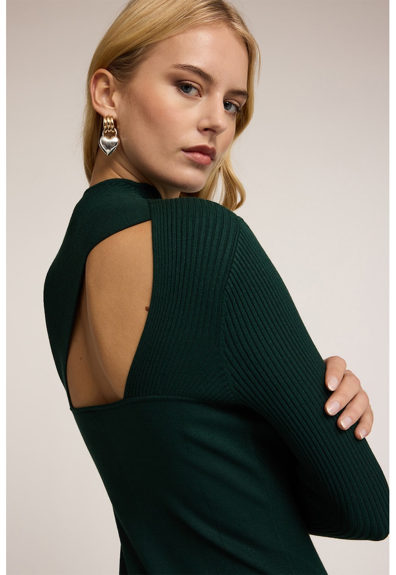 Rochi uni cu croiala lejera