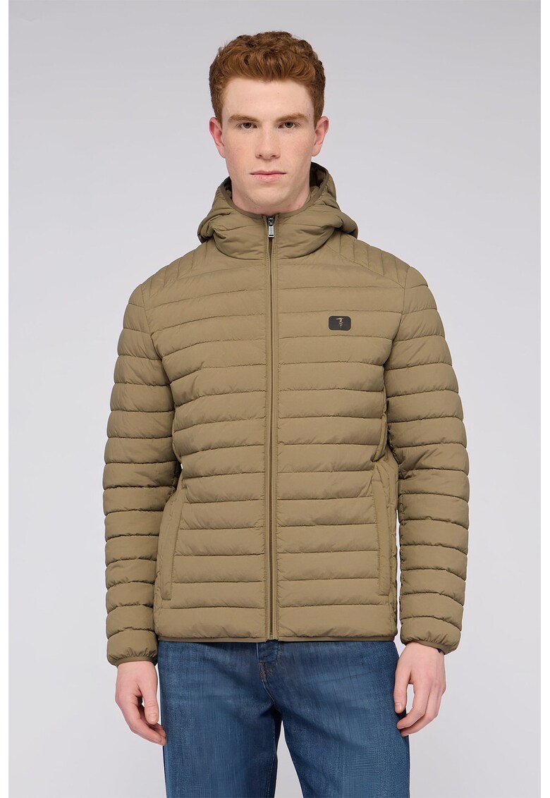 Geaca matlasata cu buzunare