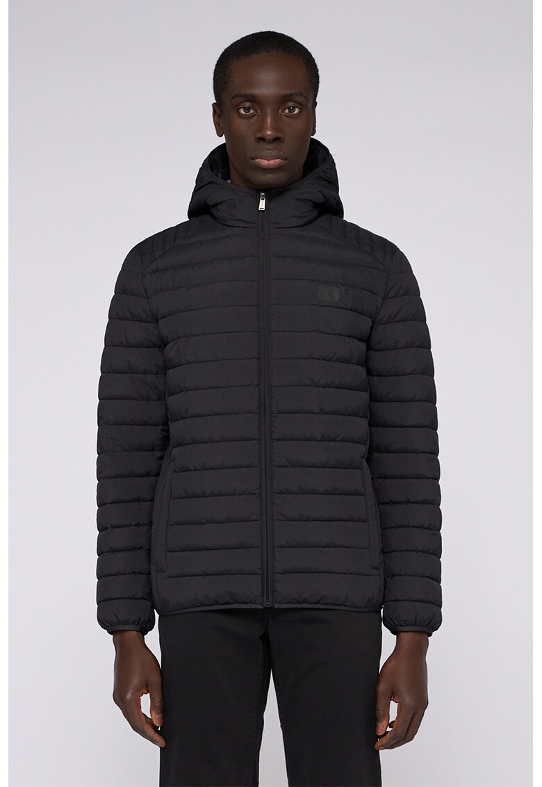 Geaca matlasata cu buzunare