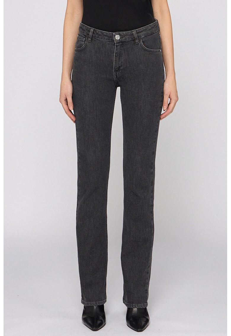 Blugi slim fit cu buzunare