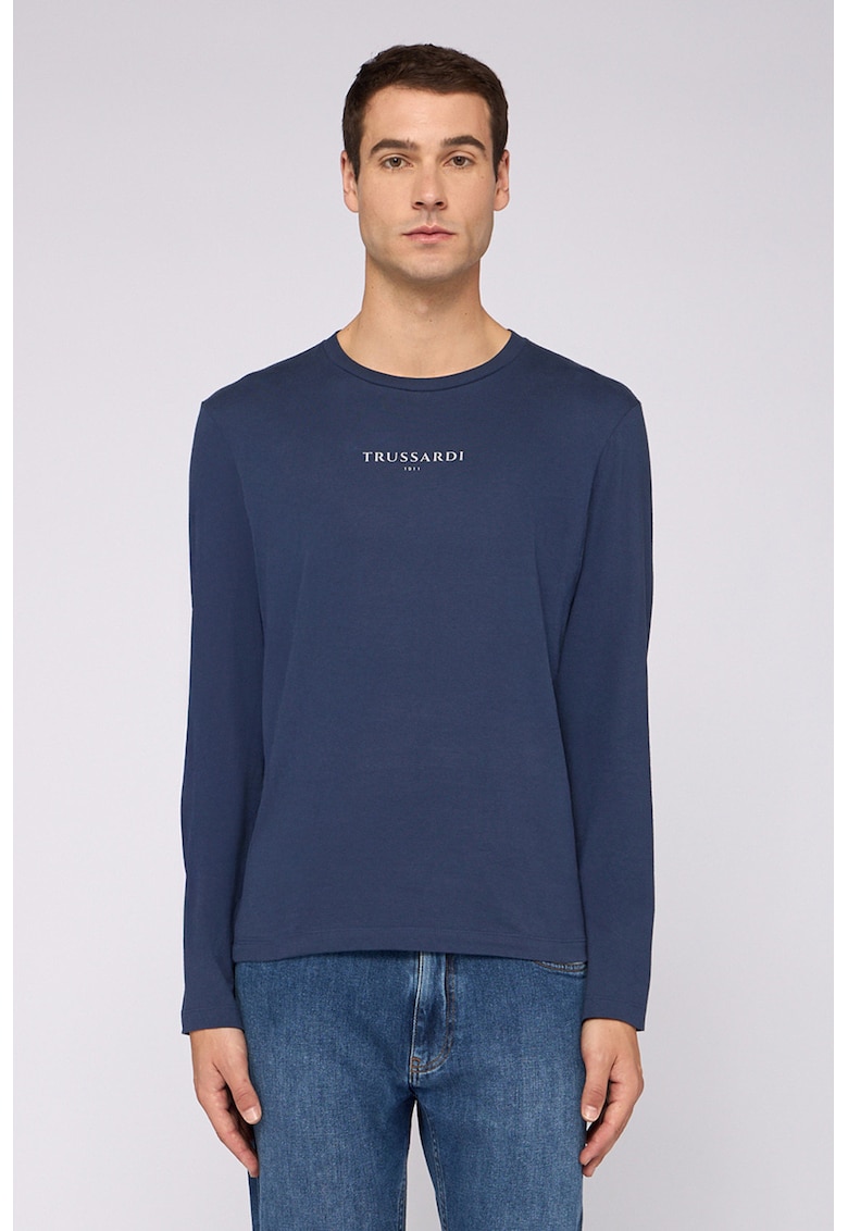 Bluza cu decolteu la baza gatului - model uni si detaliu cu logo discret