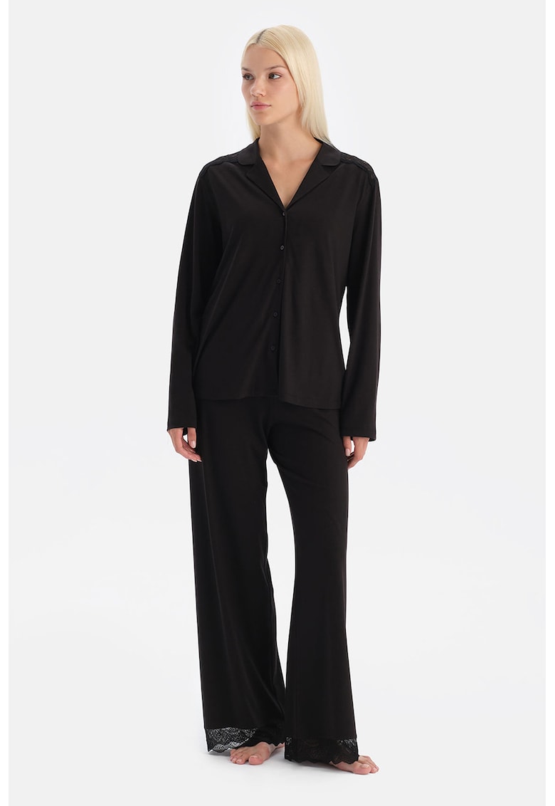 Pijama din bumbac si modal cu insertii din dantela