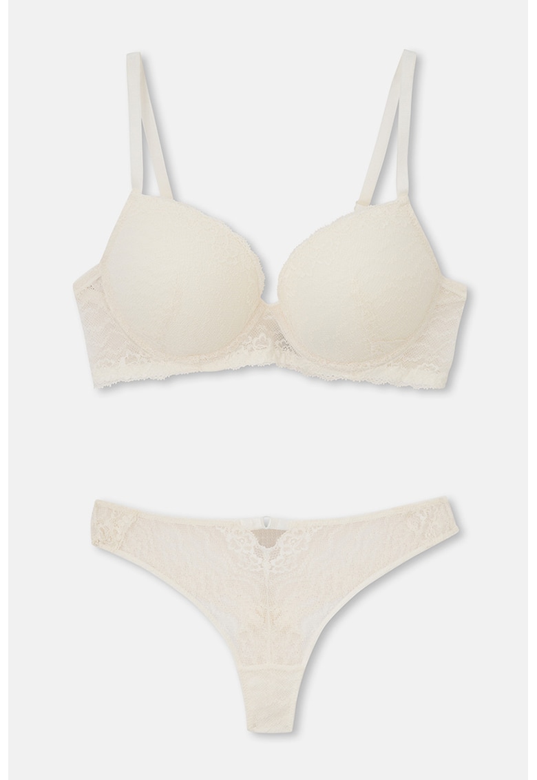 Set de sutien si chiloti cu dantela - 2 piese
