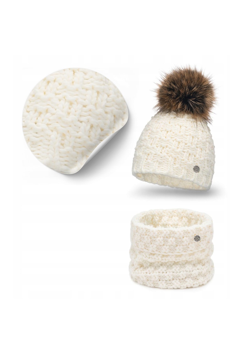Set de iarna pentru femei - ecru - marime universala - caciula calduroasa cu pompom - esarfa groasa - material: 10% lana - 15% poliamida - 75% acril - continut setului: caciula si esarfa - nu zgarie - marime ajustata - nu se schimba la spalare - stil