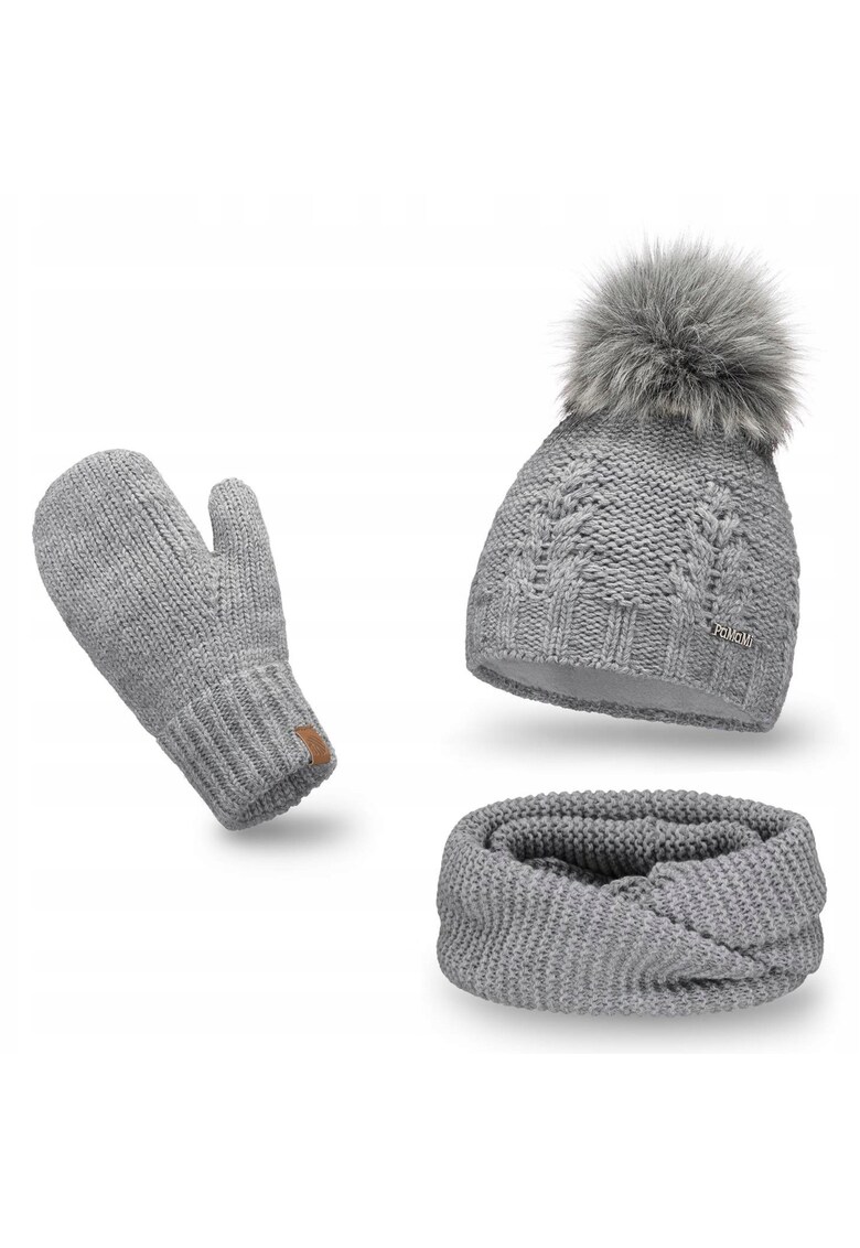 Set de iarna pentru femei - universal - gri - caciula cu captuseala din fleece - esarfa dubla - manusi din material moale - pompom din blana - material: 15% poliamida - 85% acril - circumferinta capului: 55-58 cm - dimensiuni caciula: 24 cm - inaltime -