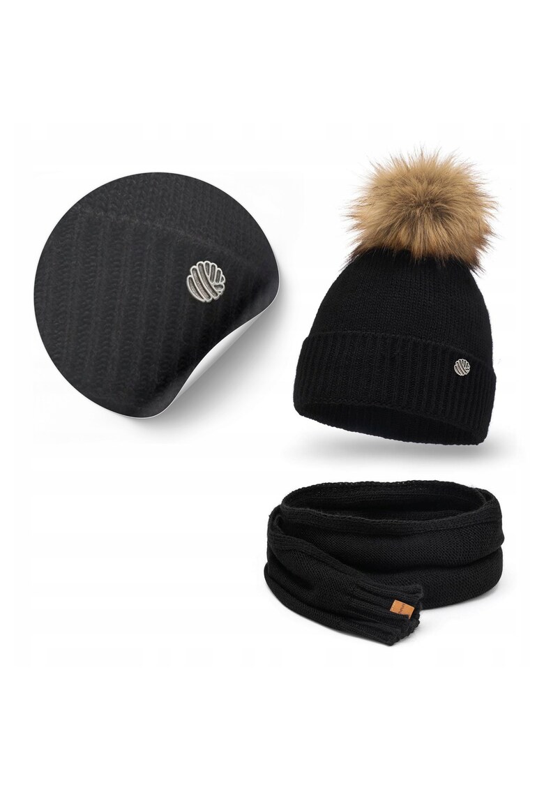 Set de iarna pentru femei - caciula cu pompon - esarfa lunga - negru - set caciula si esarfa - 85% acril - 15% poliamida - circumferinta capului 55-58 cm - dimensiuni caciula 23 cm latime - 23 cm inaltime - dimensiuni esarfa 30 cm latime - 180 cm lungim