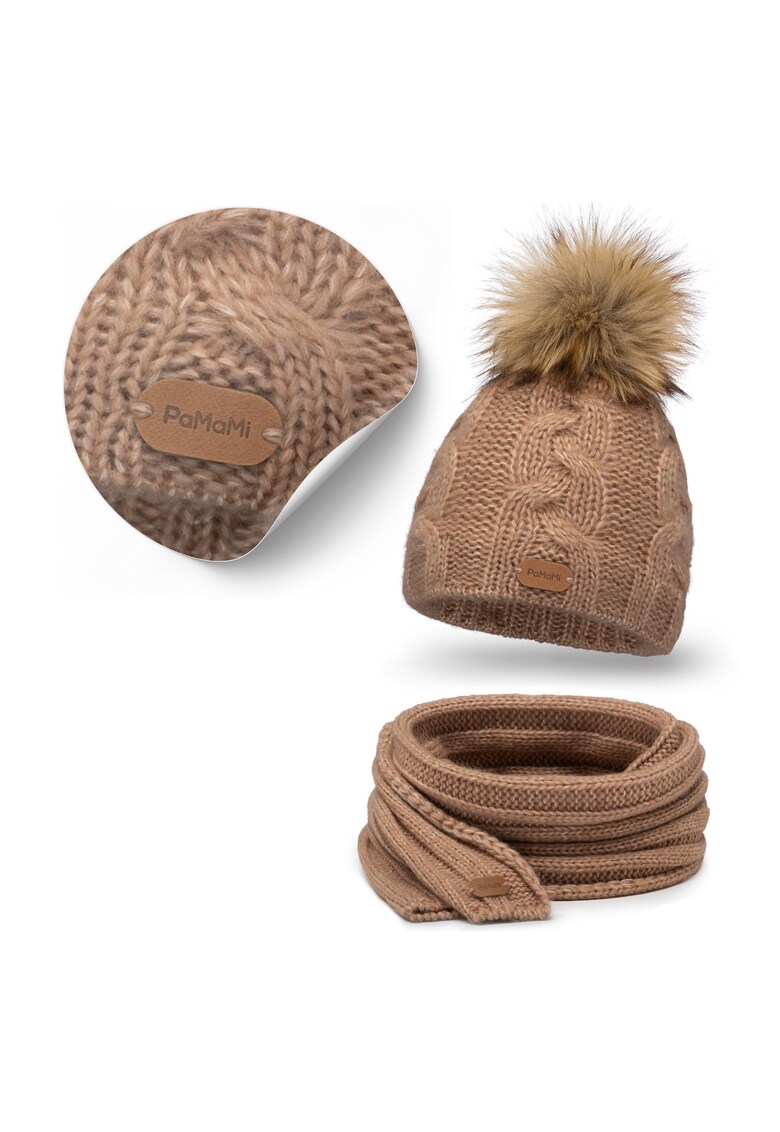 Set de iarna pentru femei - caciula cu esarfa - universala - maro - calduroasa - esarfa lunga - lana merinos - captuseala din fleece - pompom din blana - izolatie termica - moale la atingere - circumferinta capului 55-58 cm - dimensiuni caciula 22 cm la