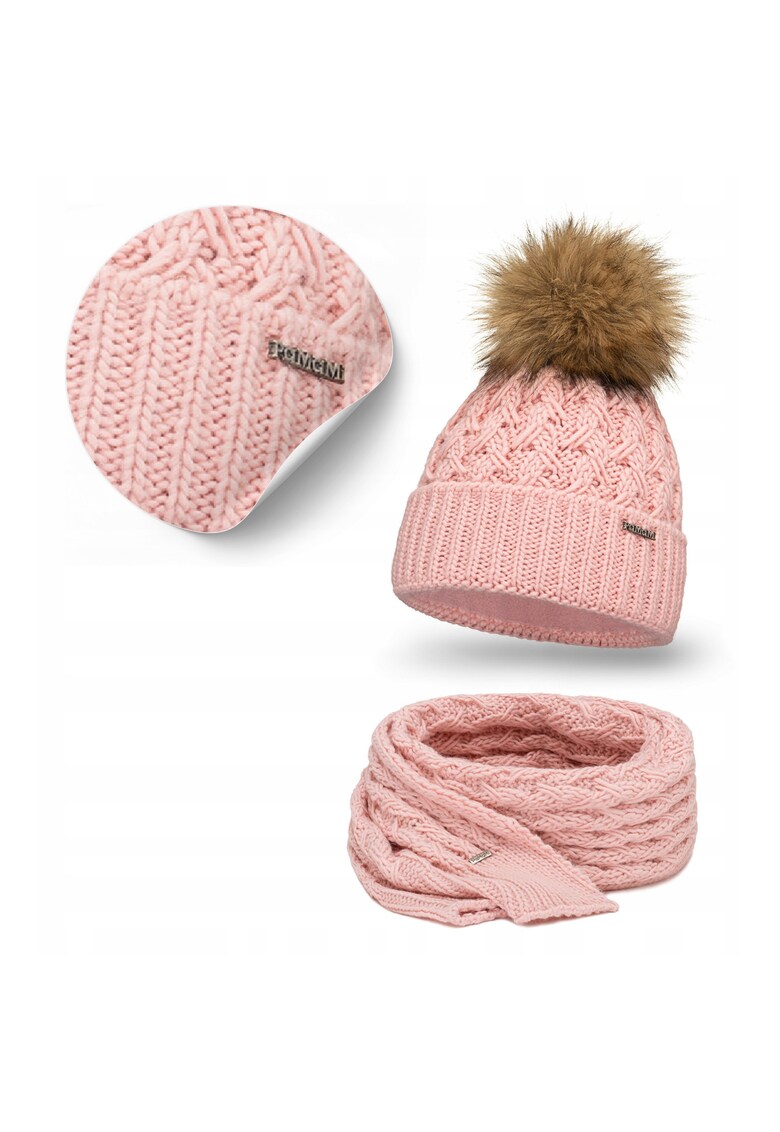 Set de iarna pentru femei - caciula roz cu captuseala si pompom - esarfa lunga - 55-58 cm - captuseala din fleece - pompom din blana - lungime esarfa 180 cm - material 85% acril - 15% poliamida - stil universal - setul include caciula si esarfa - culoar