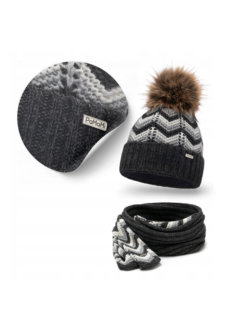 Set de iarna pentru femei - gri inchis - caciula izolatoare - esarfa - captuseala din fleece - pompom din blana - strat antistatic - material: 85% acril - 15% poliamida - continut setului: caciula si esarfa - marime universala - rezistenta la inghet