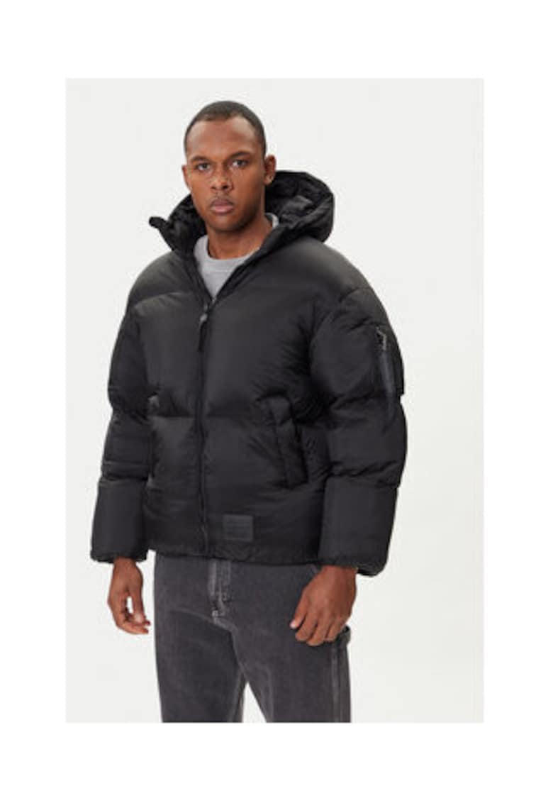 Alpha Industries Geaca de iarna barbati - neagra - 100% poliamida -