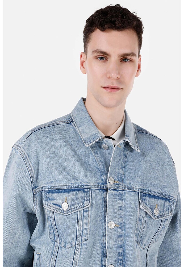 Jacheta din denim cu aspect decolorat