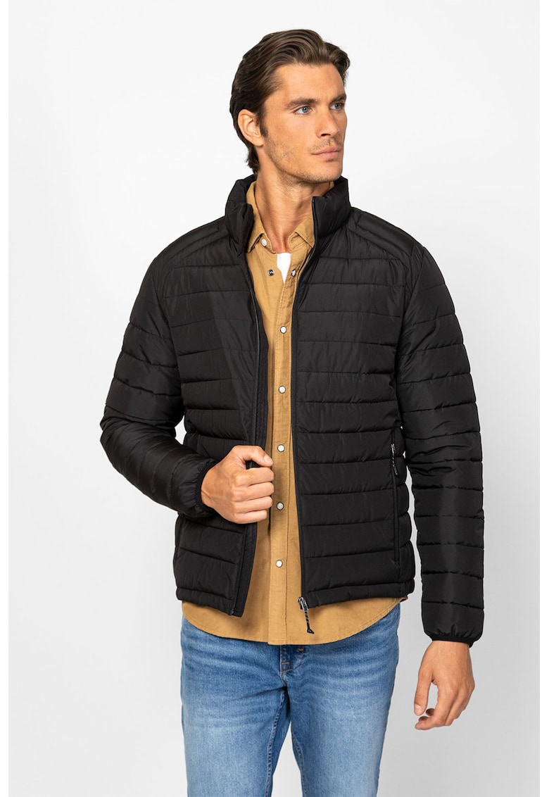 Jacheta matlasata cu fermoar