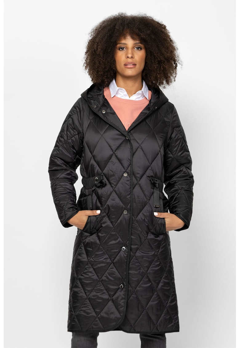 Geaca lunga matlasata cu snur in talie