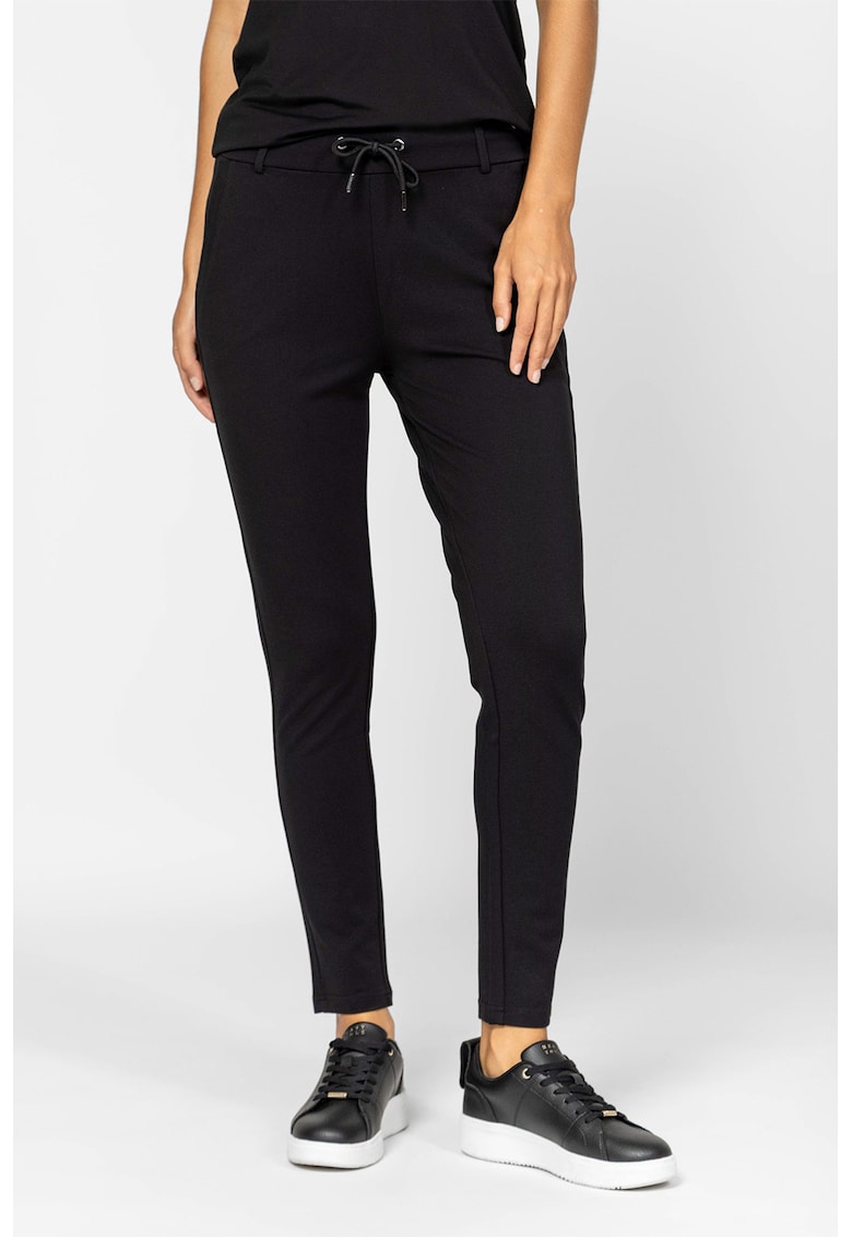 Pantaloni conici cu snur si buzunare